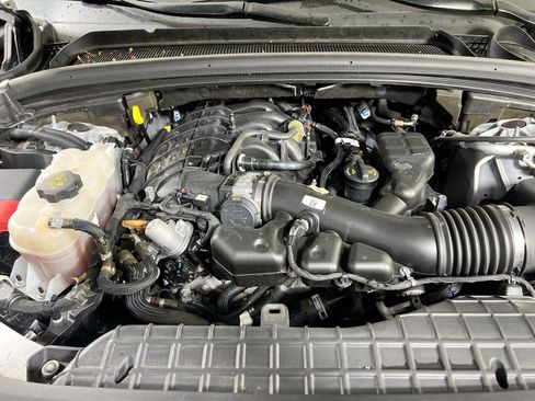 Used 2021 Jeep Grand Cherokee L Limited image 32