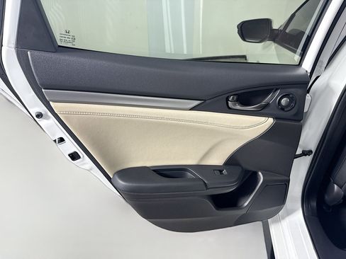 Used 2017 Honda Civic Sport Touring image 26