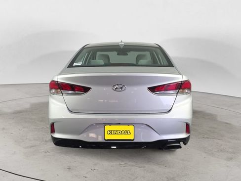 Used 2019 Hyundai Sonata SE FWD image 4