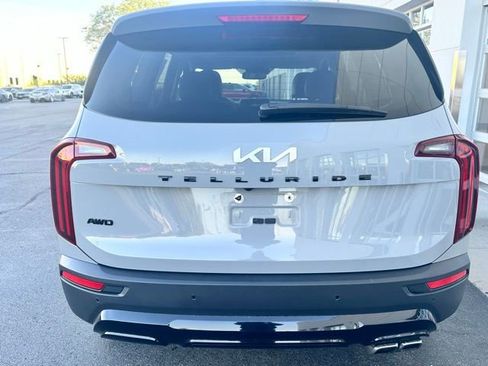 Used 2022 Kia Telluride SX w/ SX Prestige Package AWD/4WD image 4