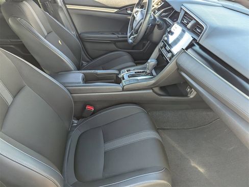 Used 2021 Honda Civic Sport image 13