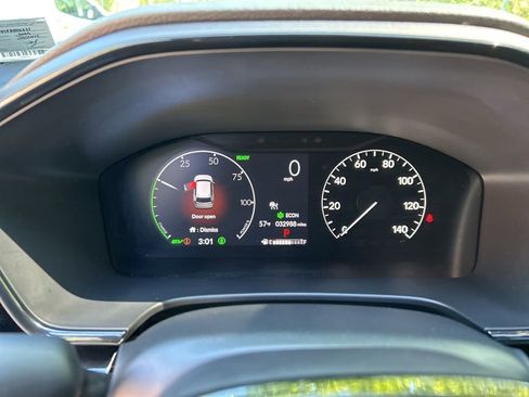 Used 2023 Honda CR-V Sport Touring image 19