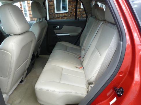 Used 2011 Ford Edge Limited w/ 301A Rapid Spec Order Code FWD image 34