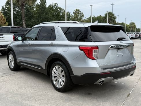 Used 2020 Ford Explorer Limited RWD image 7