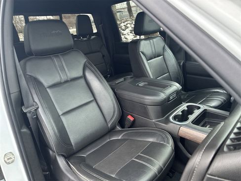 Used 2020 Chevrolet Silverado 3500 High Country w/ Z71 Off-Road Package image 21