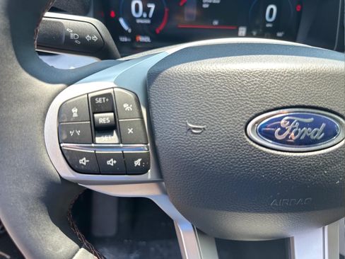 New 2026 Ford Explorer Active w/ Active Comfort Package AWD/4WD image 28