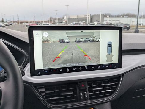 Used 2025 Ford Escape Platinum image 15