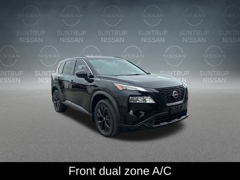 Used 2023 Nissan Rogue SV w/ SV Premium B Package FWD image 10