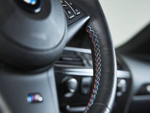 Used 2006 BMW M6 Coupe RWD image 52