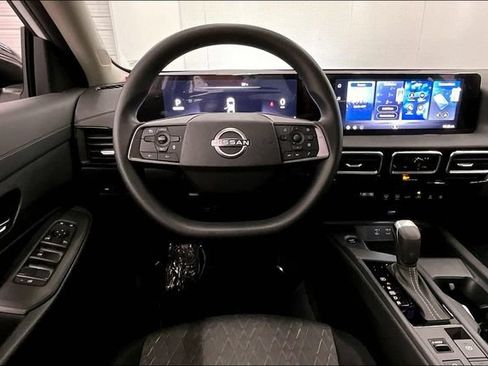 New 2026 Nissan Sentra SV FWD image 21