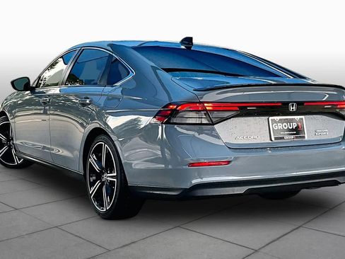 Used 2023 Honda Accord Sport image 12