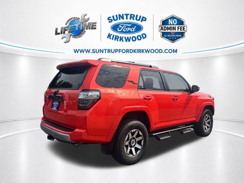 Used 2024 Toyota 4Runner TRD Off-Road Premium w/ Moonroof Package AWD/4WD image 6