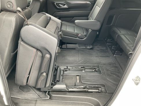 Used 2023 Chevrolet Suburban RST w/ Luxury Package AWD/4WD image 41
