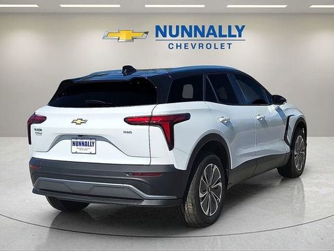 New 2025 Chevrolet Blazer EV LT image 5