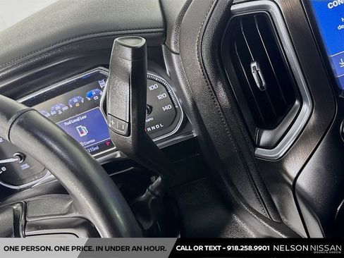 Used 2022 GMC Sierra 2500 AT4 w/ AT4 Premium Plus Package image 17