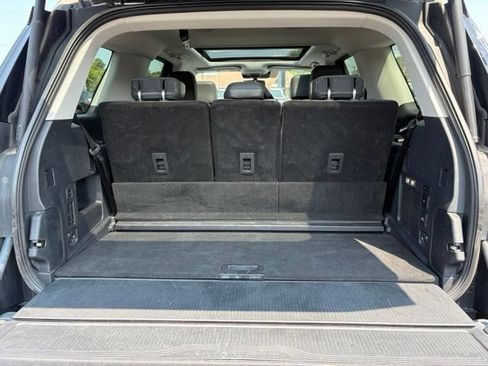 Used 2025 Ford Expedition Active AWD/4WD image 17