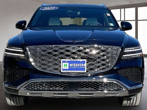 Used 2025 Genesis GV80 3.5T Prestige image 2