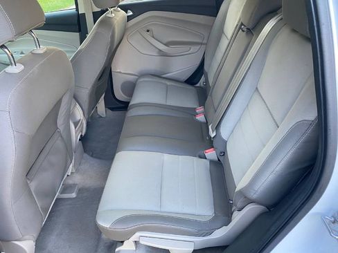 Used 2015 Ford Escape SE image 8