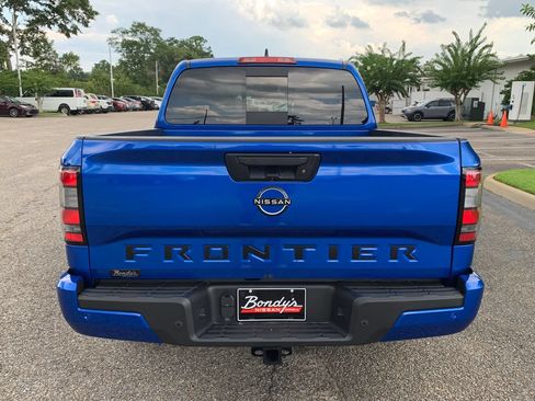 New 2026 Nissan Frontier SV w/ SV Convenience Package RWD image 5