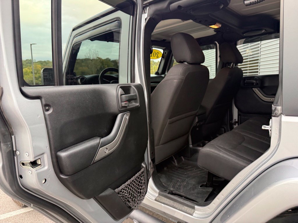 Used 2014 Jeep Wrangler Unlimited Sport w/ Quick Order Package 24S AWD/4WD image 19