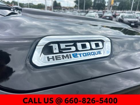 Used 2024 RAM 1500 Limited AWD/4WD image 6