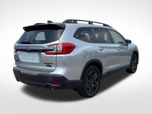 Used 2024 Subaru Ascent Onyx Edition AWD/4WD image 6