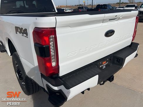 New 2026 Ford F350 Lariat w/ Black Appearance Package image 6