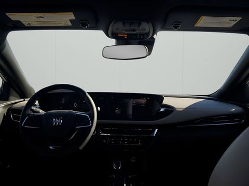 New 2026 Buick Envista Avenir image 23