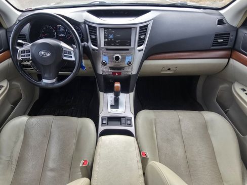 Used 2014 Subaru Outback 3.6R Limited image 25