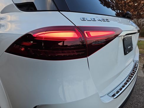 New 2026 Mercedes-Benz GLE 450 GLE 450 image 36