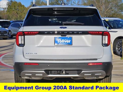New 2026 Ford Explorer Active w/ Active Comfort Package image 8