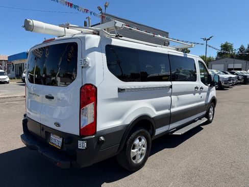 Used 2018 Ford Transit 350 XLT RWD image 7