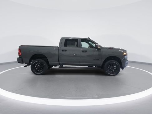 New 2026 RAM 2500 Big Horn AWD/4WD image 9