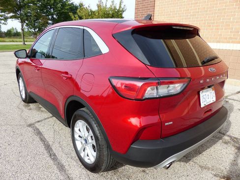 Used 2020 Ford Escape SE AWD/4WD image 6