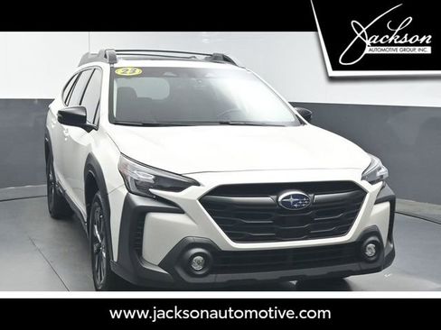 Used 2023 Subaru Outback Onyx Edition image 1