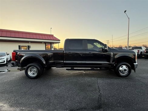 Used 2023 Ford F350 XL w/ XL Driver Assist Package image 4
