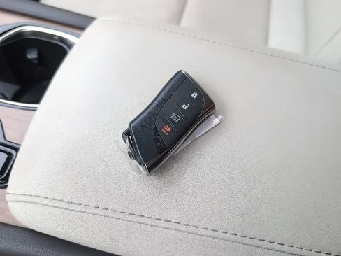 Used 2023 Lexus RX 350 Premium w/ Accessory Package (Z1) FWD image 31