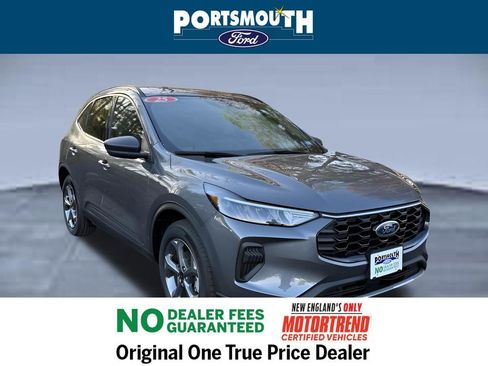 Used 2025 Ford Escape ST-Line w/ Tech Pack #1 image 1
