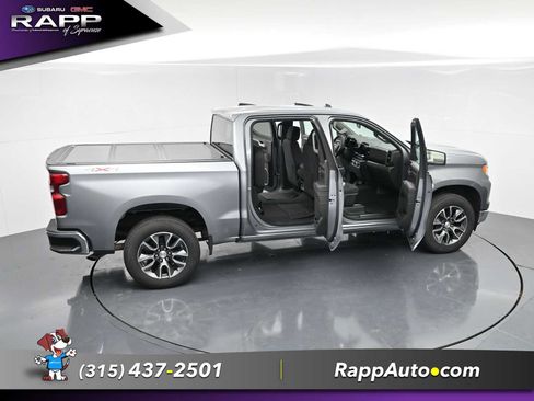 Used 2023 Chevrolet Silverado 1500 LT AWD/4WD image 35