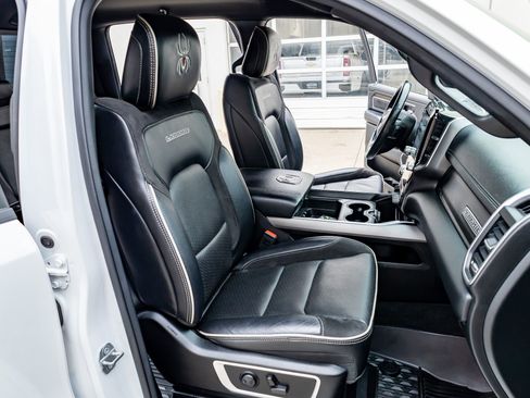 Used 2022 RAM 1500 Laramie w/ Sport Appearance Package image 30