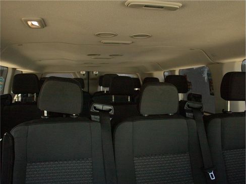 Used 2021 Ford Transit 350 XLT RWD image 9