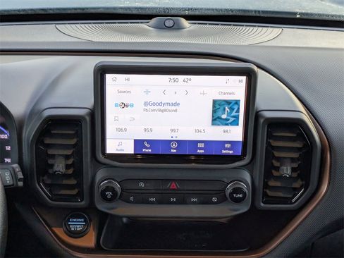 Used 2022 Ford Bronco Sport Outer Banks w/ Tech Package image 18