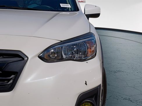 Used 2018 Subaru Crosstrek 2.0i Premium w/ Eyesight System image 29