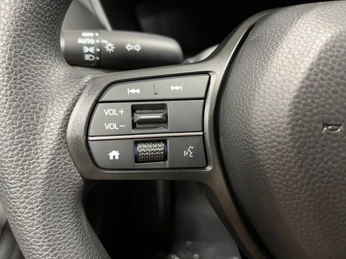 New 2026 Honda HR-V LX image 13