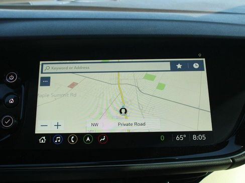 Used 2022 Buick Envision Avenir w/ Technology Package II image 19