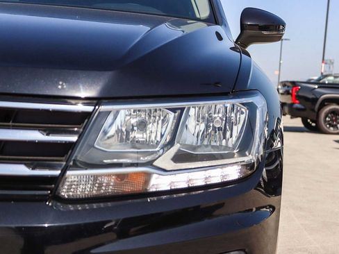 Used 2020 Volkswagen Tiguan S FWD image 7