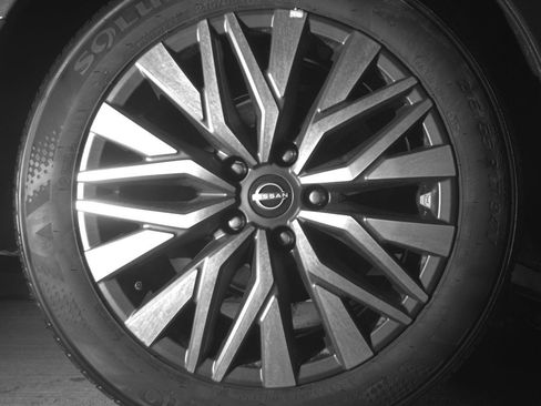 Used 2025 Nissan Altima 2.5 SV image 15