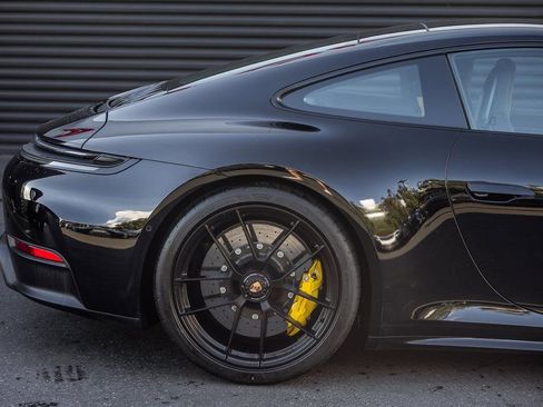 Certified 2026 Porsche 911 Carrera 4 GTS AWD/4WD image 30