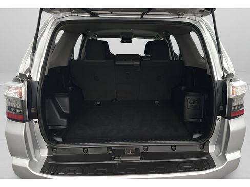 Used 2016 Toyota 4Runner SR5 image 55