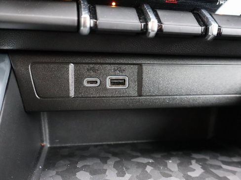 Used 2026 Chevrolet Colorado Trail Boss image 16